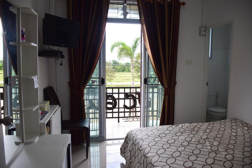 Jc Guesthouse @ Suratthani Airport Szuratthani Kültér fotó