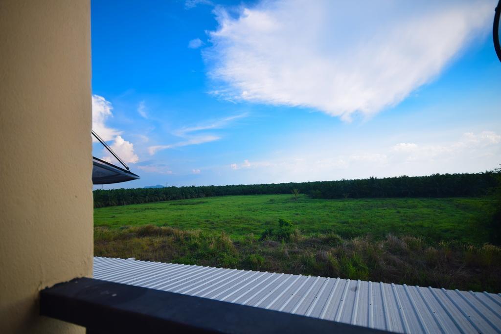 Jc Guesthouse @ Suratthani Airport Szuratthani Kültér fotó